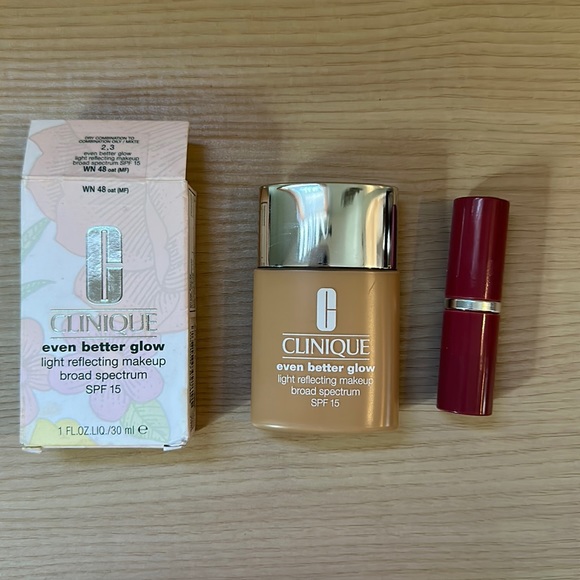 Clinique Bundle- Even Better Glow Makeup and Lipstick - Picture 3 of 7